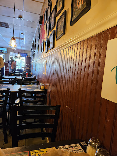 Photo of Ramunto's Brick Oven Pizza - 18 Taft Corners Shopping Center #2023, Williston, VT 05495