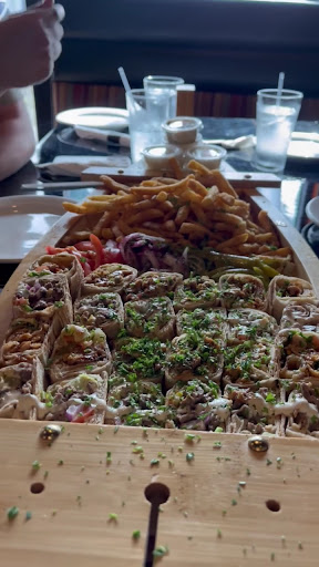 Photo of SHAWARMAZ MEDITERRANEAN GRILL - 5810 S University Dr Suite 110, Davie, FL 33328