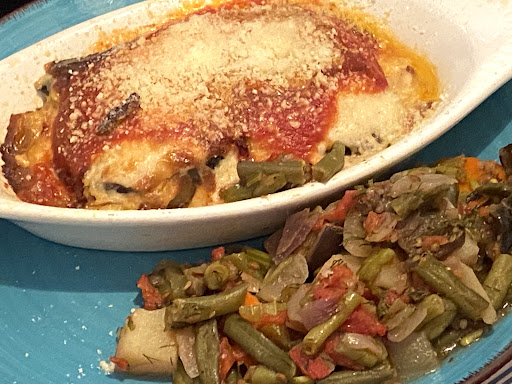 Photo of Nomiki's Plakka Greek Restaurant - 12901 McGregor Blvd, Fort Myers, FL 33919