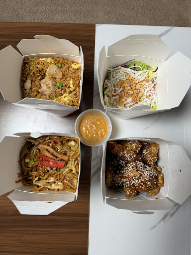 Photo of Hunan Chinese Restaurant - 2912 E St, Eureka, CA 95501