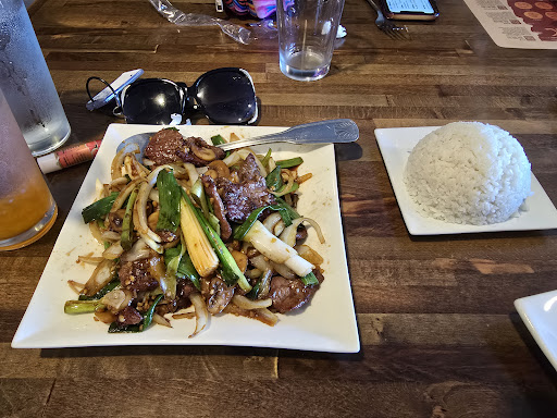 Photo of Hunan Chinese Restaurant - 2912 E St, Eureka, CA 95501