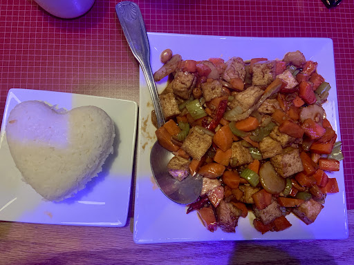 Photo of Hunan Chinese Restaurant - 2912 E St, Eureka, CA 95501