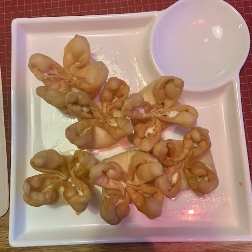 Photo of Hunan Chinese Restaurant - 2912 E St, Eureka, CA 95501