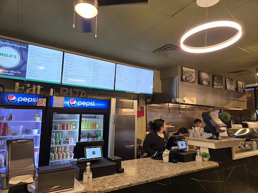 Photo of Milo's Pita - 1335 W Morse Ave, Chicago, IL 60626