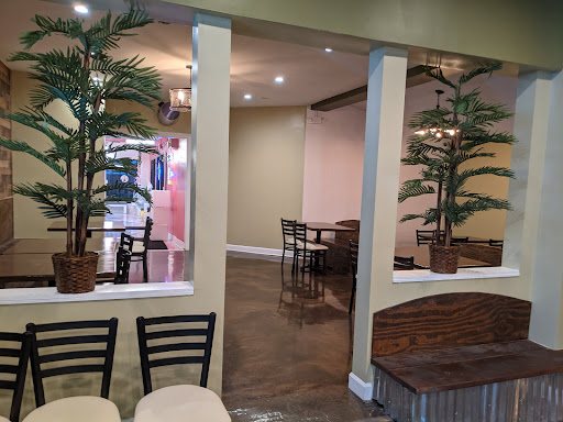 Photo of Milo's Pita - 1335 W Morse Ave, Chicago, IL 60626