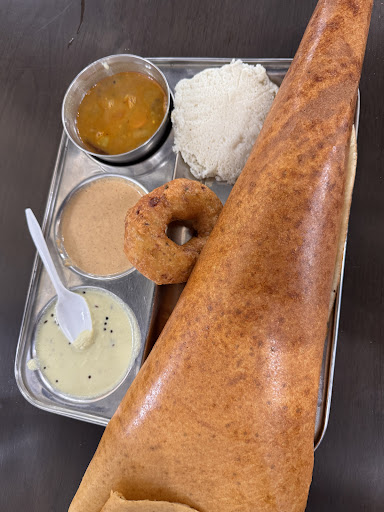 Photo of Mehrab Restaurant - 2437 W Devon Ave, Chicago, IL 60659