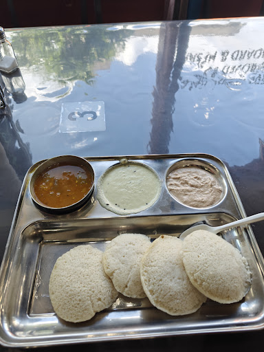 Photo of Mehrab Restaurant - 2437 W Devon Ave, Chicago, IL 60659