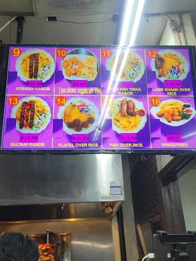 Photo of madinah market - 3126 S Parker Rd, Aurora, CO 80014