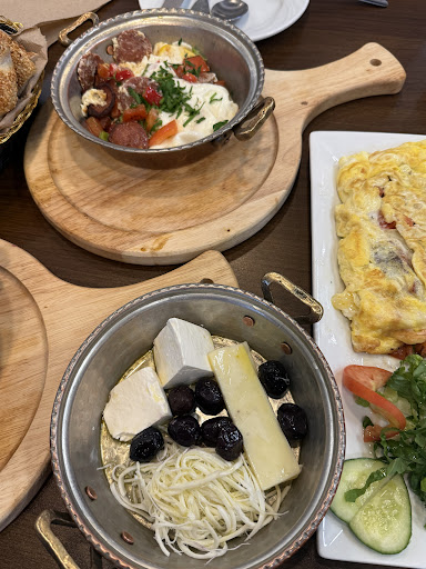 Photo of Kolbeh Turkish Cuisine - 11715 Fair Oaks Mall Shopping, Fairfax, VA 22033