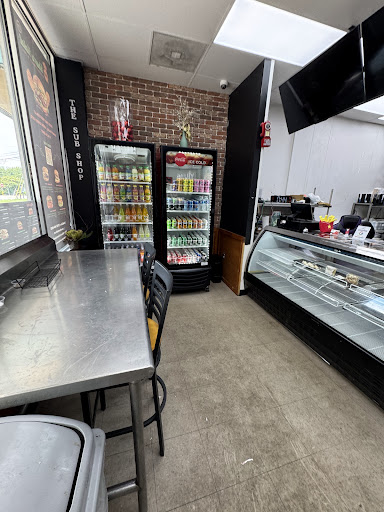 Photo of Khans Halal (Chicken - Burger & Deli) - 9413-B Old Burke Lake Rd, Burke, VA 22015