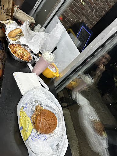 Photo of Khans Halal (Chicken - Burger & Deli) - 9413-B Old Burke Lake Rd, Burke, VA 22015