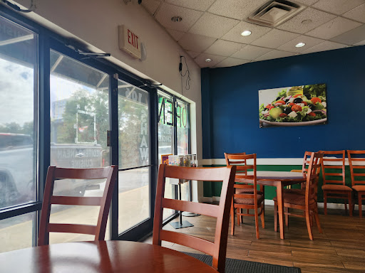 Photo of GreenLife Smoothies and Salads - 541 S Willow Ave #106, Cookeville, TN 38501