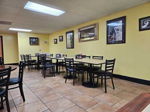 Photo of Achilles Greek & American Cuisine - 303 Broad St, Baxter, TN 38544