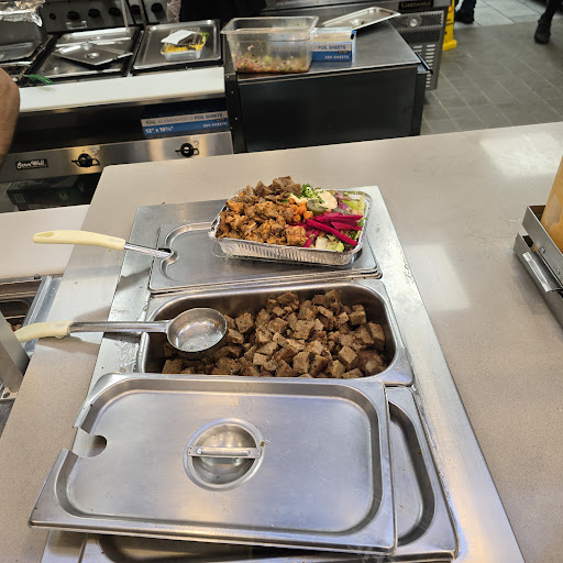 Photo of Omar's Pitas & Platters - 3100 Richmond Hwy, Alexandria, VA 22305