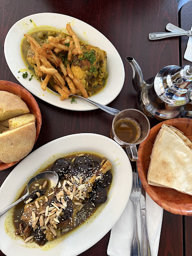 Photo of Fettoosh - 5100 Wilson Blvd, Arlington, VA 22205