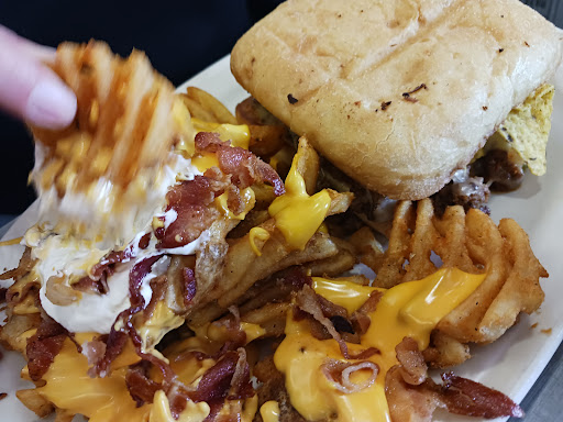 Photo of Friendly's - 135 Mariano Bishop Blvd, Fall River, MA 02722