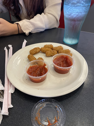 Photo of Friendly's - 135 Mariano Bishop Blvd, Fall River, MA 02722