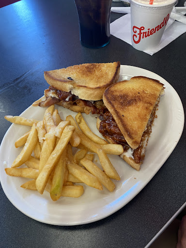 Photo of Friendly's - 135 Mariano Bishop Blvd, Fall River, MA 02722