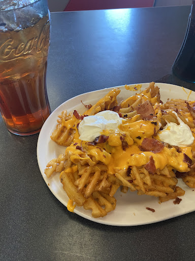 Photo of Friendly's - 135 Mariano Bishop Blvd, Fall River, MA 02722