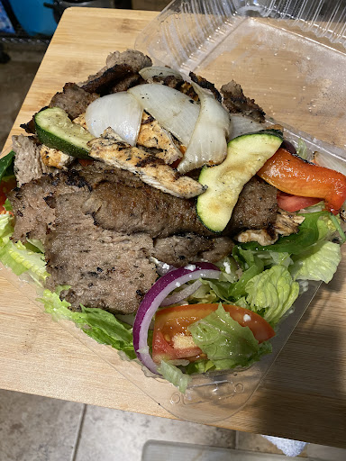 Photo of Taverna Mediterranean Grill - 1072 E Vista Way, Vista, CA 92084