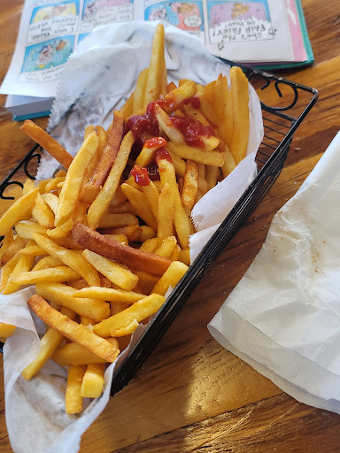 Photo of Oozie Chicken Plus - 5624 Columbia Pike, Falls Church, VA 22041