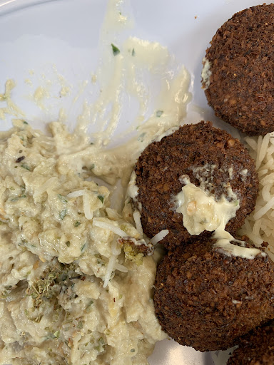 Photo of Oozie Chicken Plus - 5624 Columbia Pike, Falls Church, VA 22041