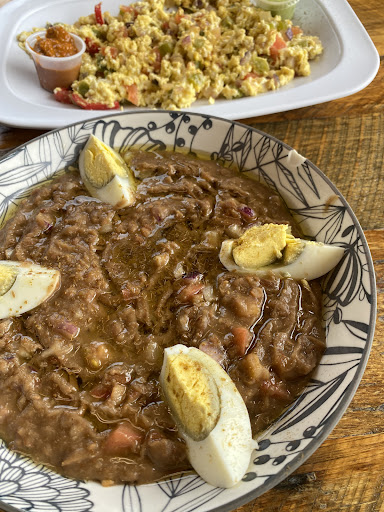 Photo of Oozie Chicken Plus - 5624 Columbia Pike, Falls Church, VA 22041