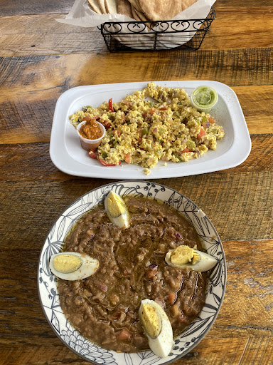 Photo of Oozie Chicken Plus - 5624 Columbia Pike, Falls Church, VA 22041