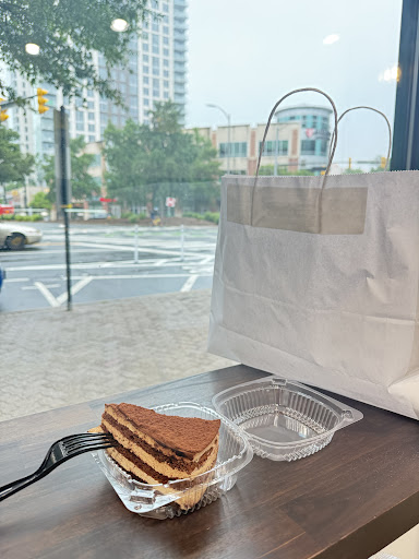 Photo of HOF Flatbreads - 2201 Wilson Blvd, Arlington, VA 22201