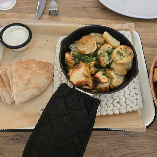 Photo of Zazzy - 1025 N Fillmore St suite j, Arlington, VA 22201