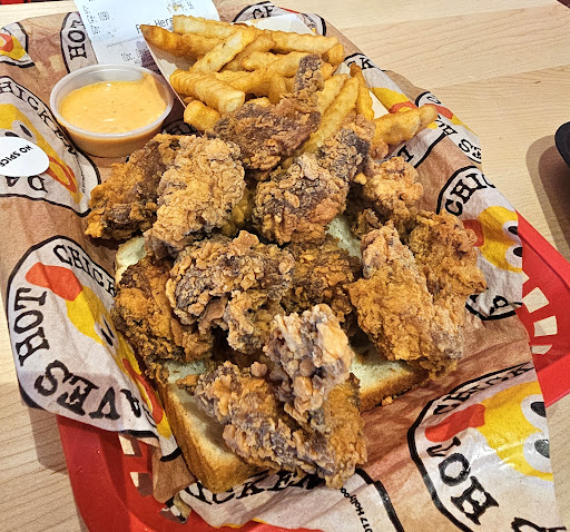 Photo of Dave's Hot Chicken - 4445 17th Ave S suite 3b, Fargo, ND 58103