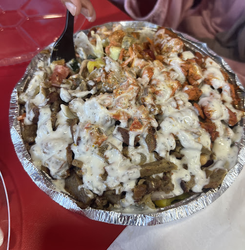 Photo of NYC Halal Eats - 24311 Halsted Rd, Farmington Hills, MI 48335