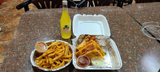 Photo of NYC Halal Eats - 24311 Halsted Rd, Farmington Hills, MI 48335