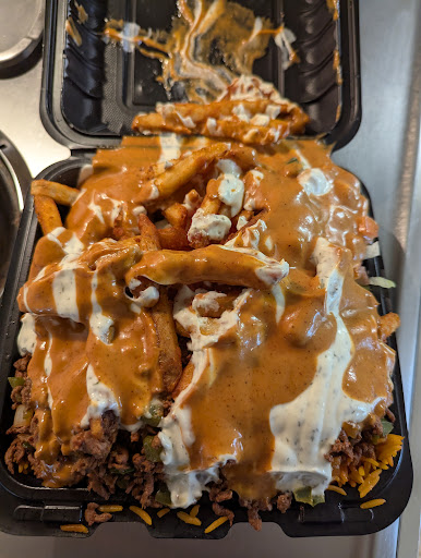 Photo of NYC Halal Eats - 24311 Halsted Rd, Farmington Hills, MI 48335