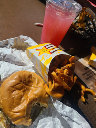 Photo of Hardee’s - 2524 College Way, Fergus Falls, MN 56537