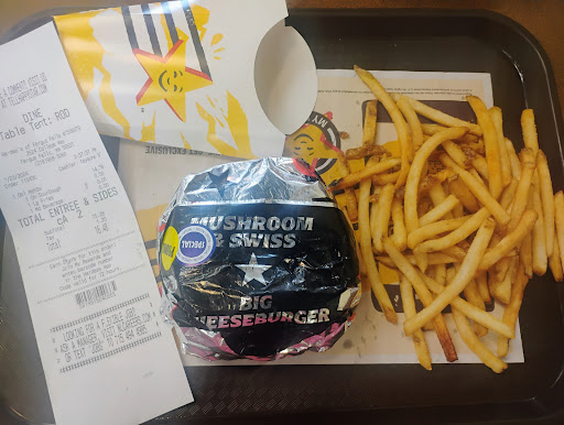 Photo of Hardee’s - 2524 College Way, Fergus Falls, MN 56537