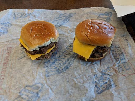 Photo of Hardee’s - 2524 College Way, Fergus Falls, MN 56537