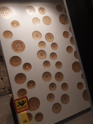 Photo of McDonald's - 2085 College Way, Fergus Falls, MN 56537