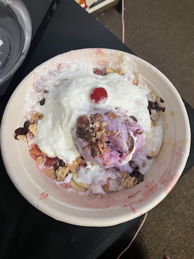 Photo of Friendly's - 412 Crain Hwy, Glen Burnie, MD 21061