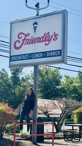 Photo of Friendly's - 412 Crain Hwy, Glen Burnie, MD 21061