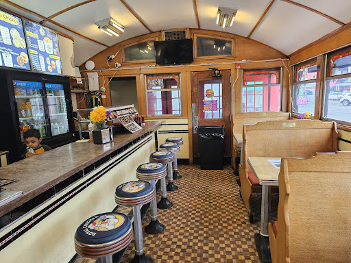 Photo of ROYAL CHICKEN & GRILL - 2 Lunenburg St, Fitchburg, MA 01420