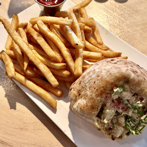 Photo of Mezza Livingston - 277 Eisenhower Pkwy, Livingston, NJ 07039