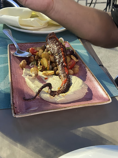 Photo of Mezza Livingston - 277 Eisenhower Pkwy, Livingston, NJ 07039