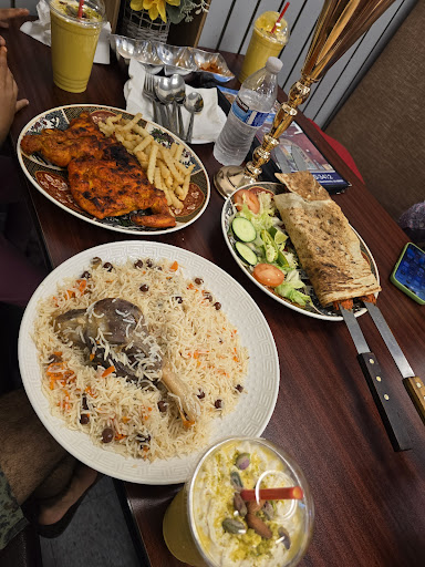 Photo of Umrah Market Halal Grocery & Restaurant - 6023 Florin Rd, Sacramento, CA 95823