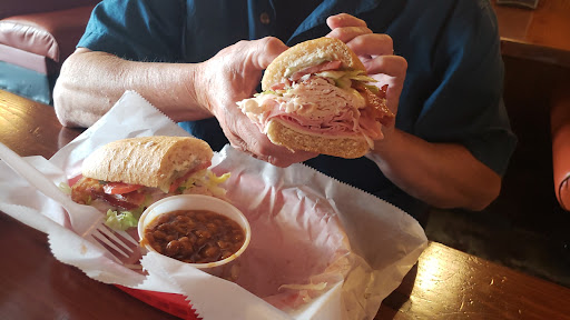 Photo of Delta Q & Deli - 1112 N Washington St, Forrest City, AR 72335