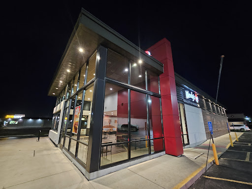 Photo of Wendy's - 2313 5th Ave S, Fort Dodge, IA 50501