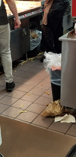 Photo of Wendy's - 2313 5th Ave S, Fort Dodge, IA 50501