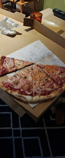 Photo of Martin's Pizzeria - 2215 B, 2215 Winkler Ave, Fort Myers, FL 33901