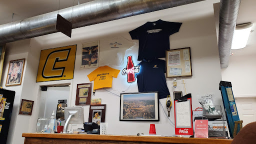 Photo of University Pizza & Deli Mediterranean Cuisine - 430 Vine St, Chattanooga, TN 37403