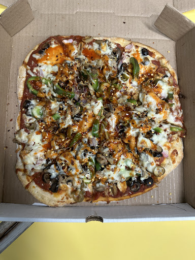 Photo of University Pizza & Deli Mediterranean Cuisine - 430 Vine St, Chattanooga, TN 37403